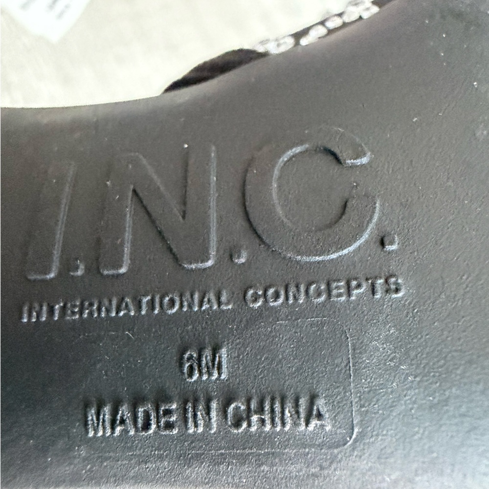 I.N.C. International Concepts Women's Black Mid Heel Slingback Pumps Size 6 - Picture 9 of 9